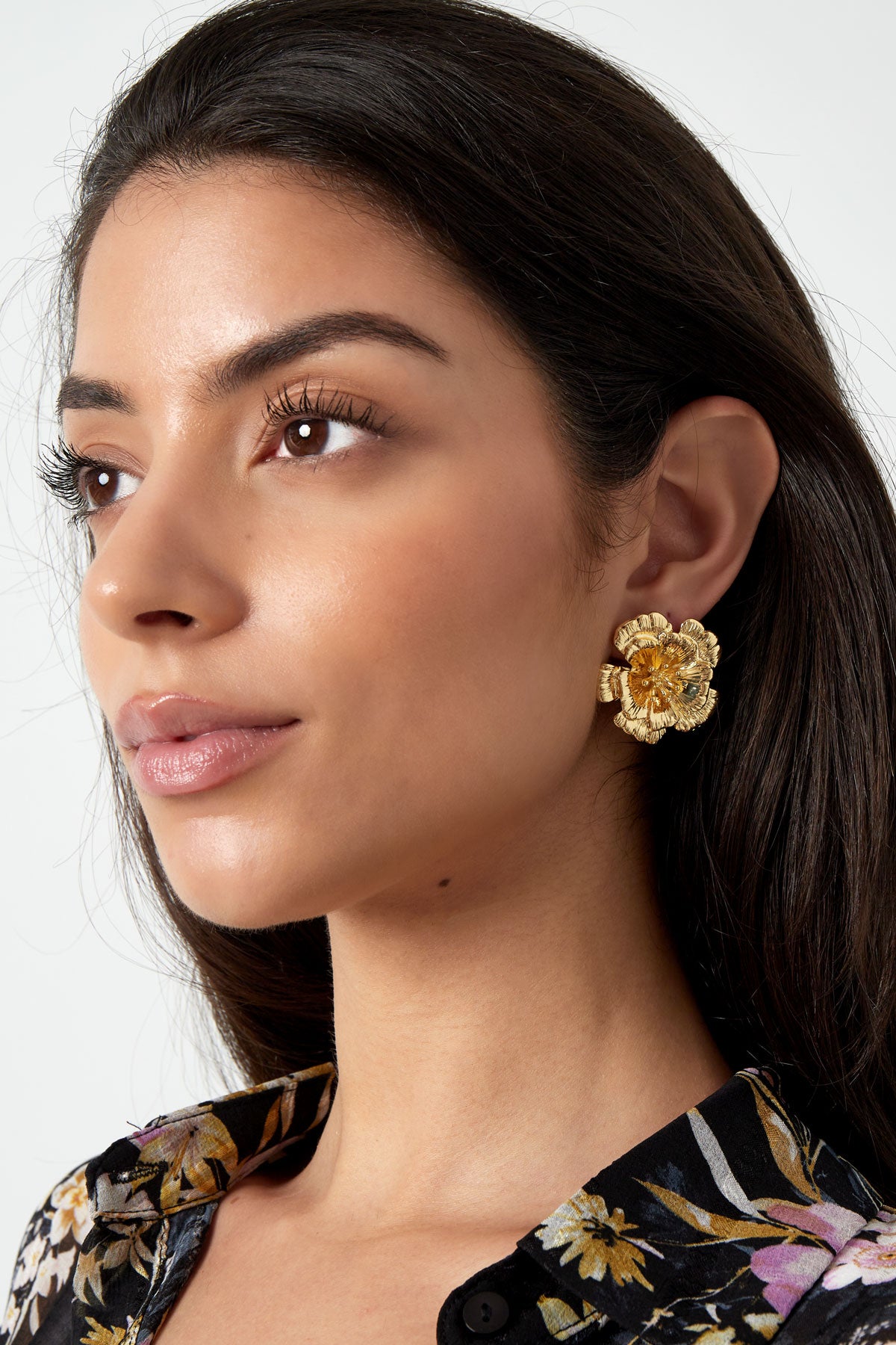 Mary Flower Earrings - Silver