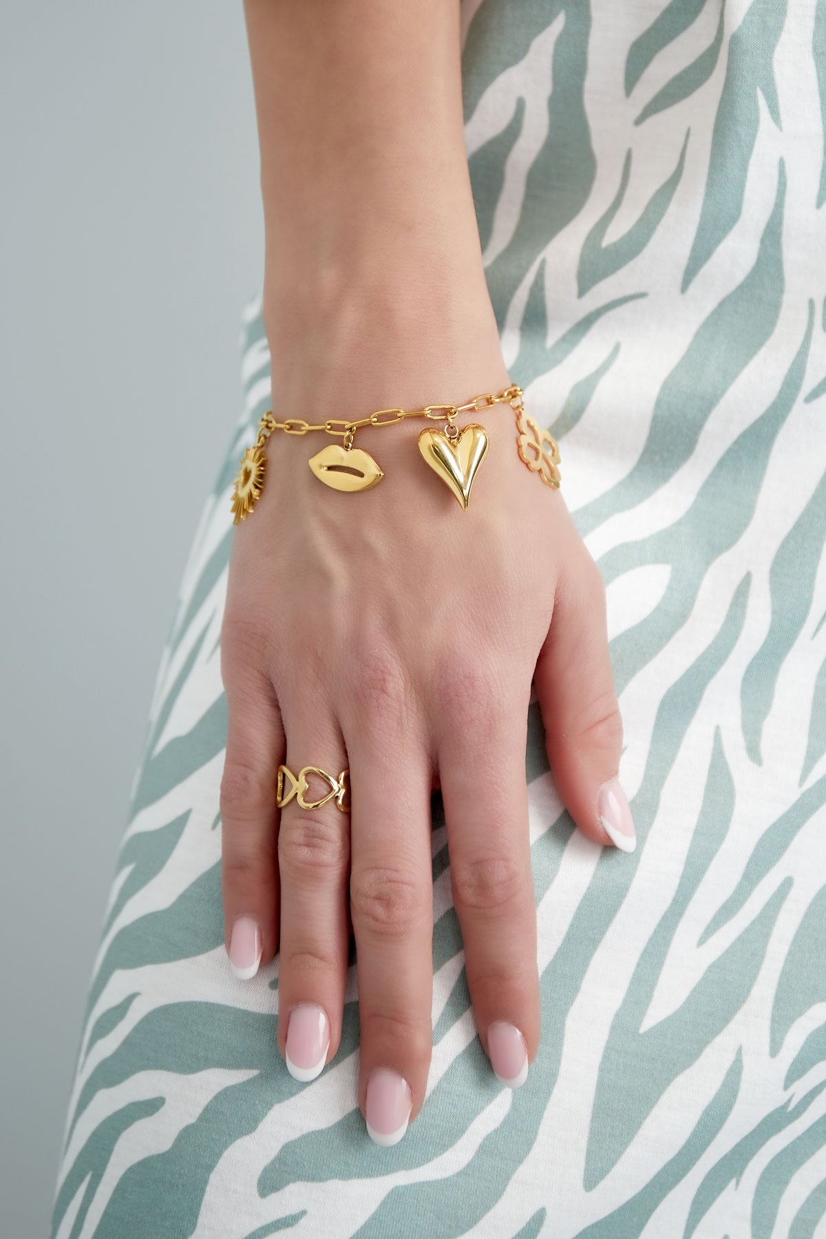 Charm Heart Bracelet