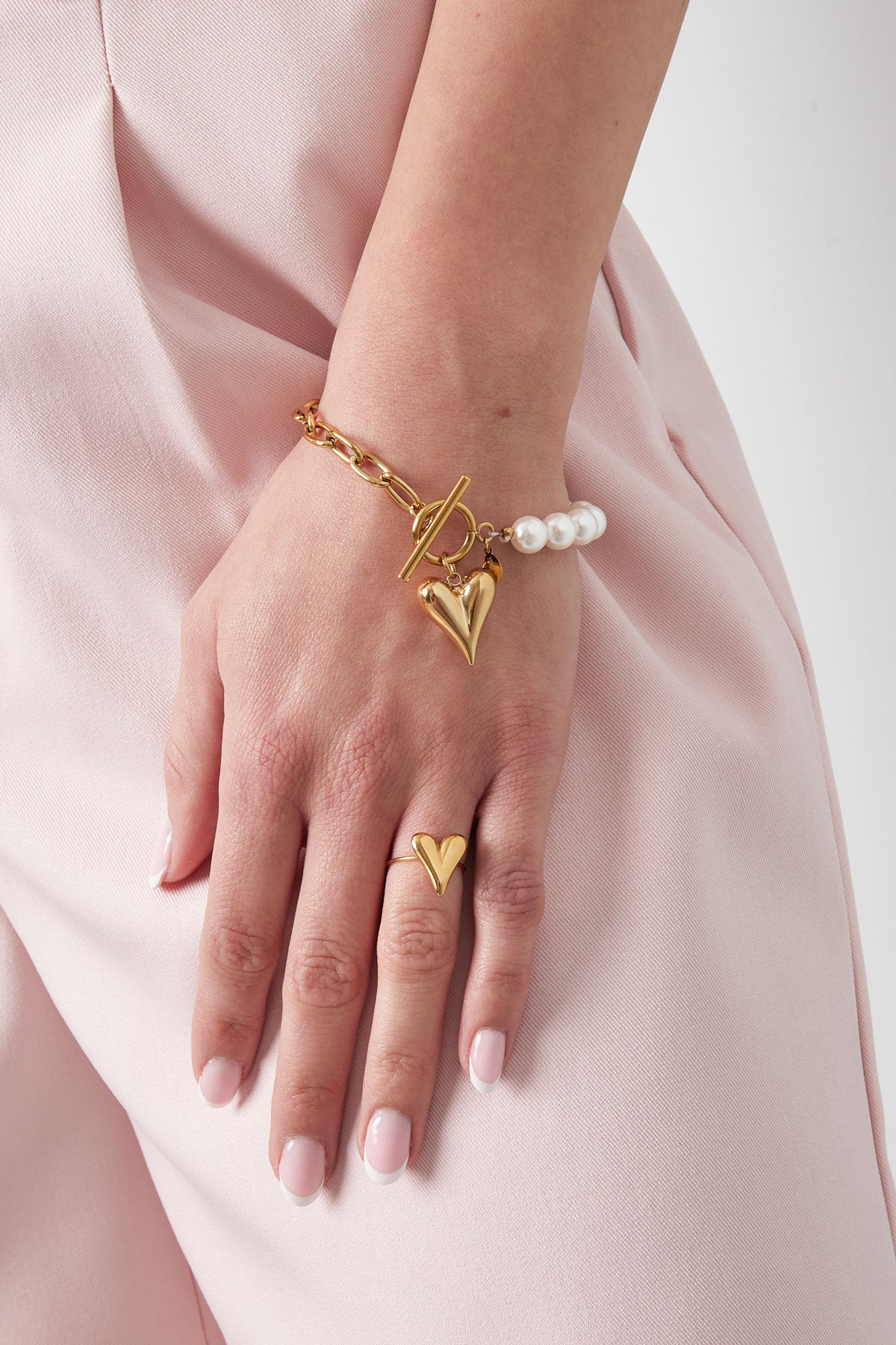 Love Pearl Bracelet