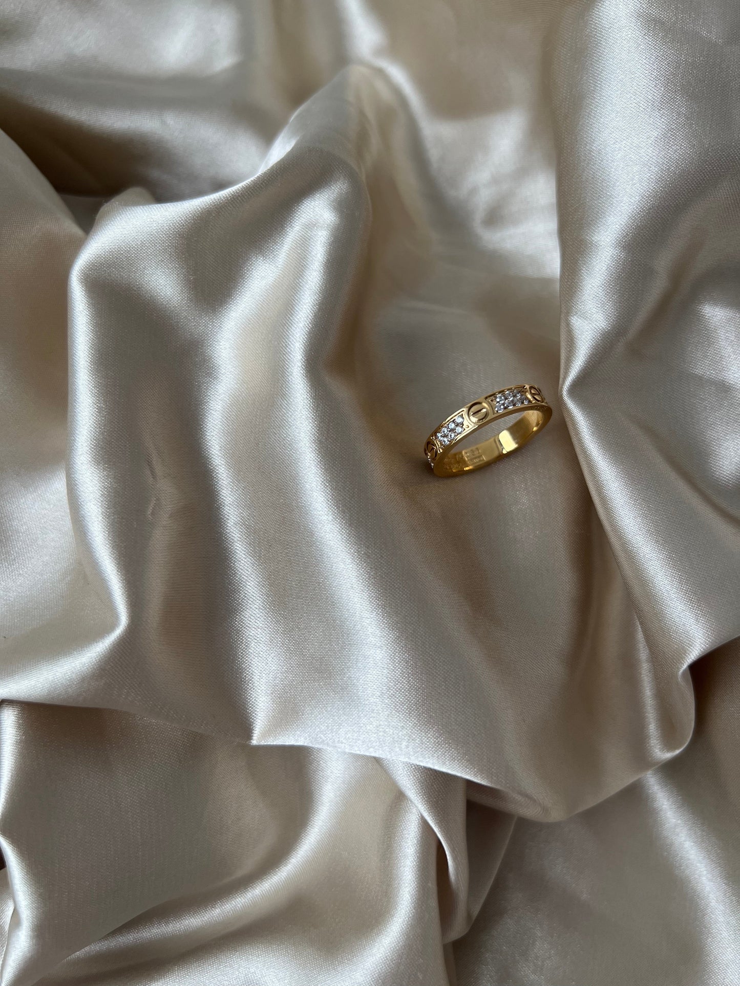 Screw Ring Diamonds - Gold