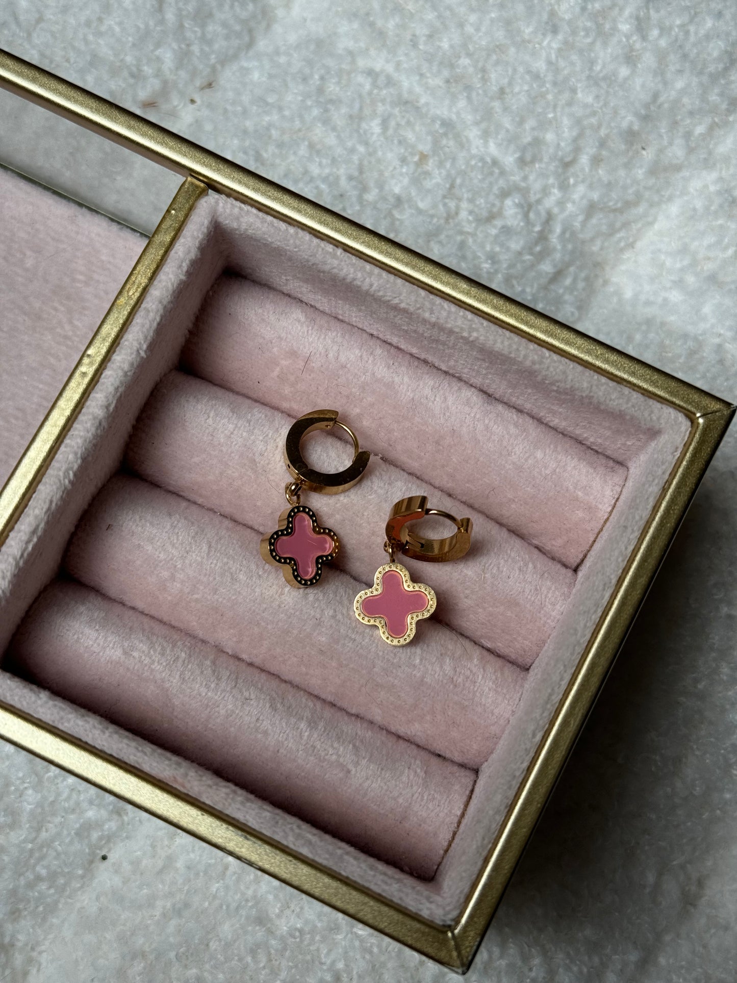 Clover Earrings - Pink