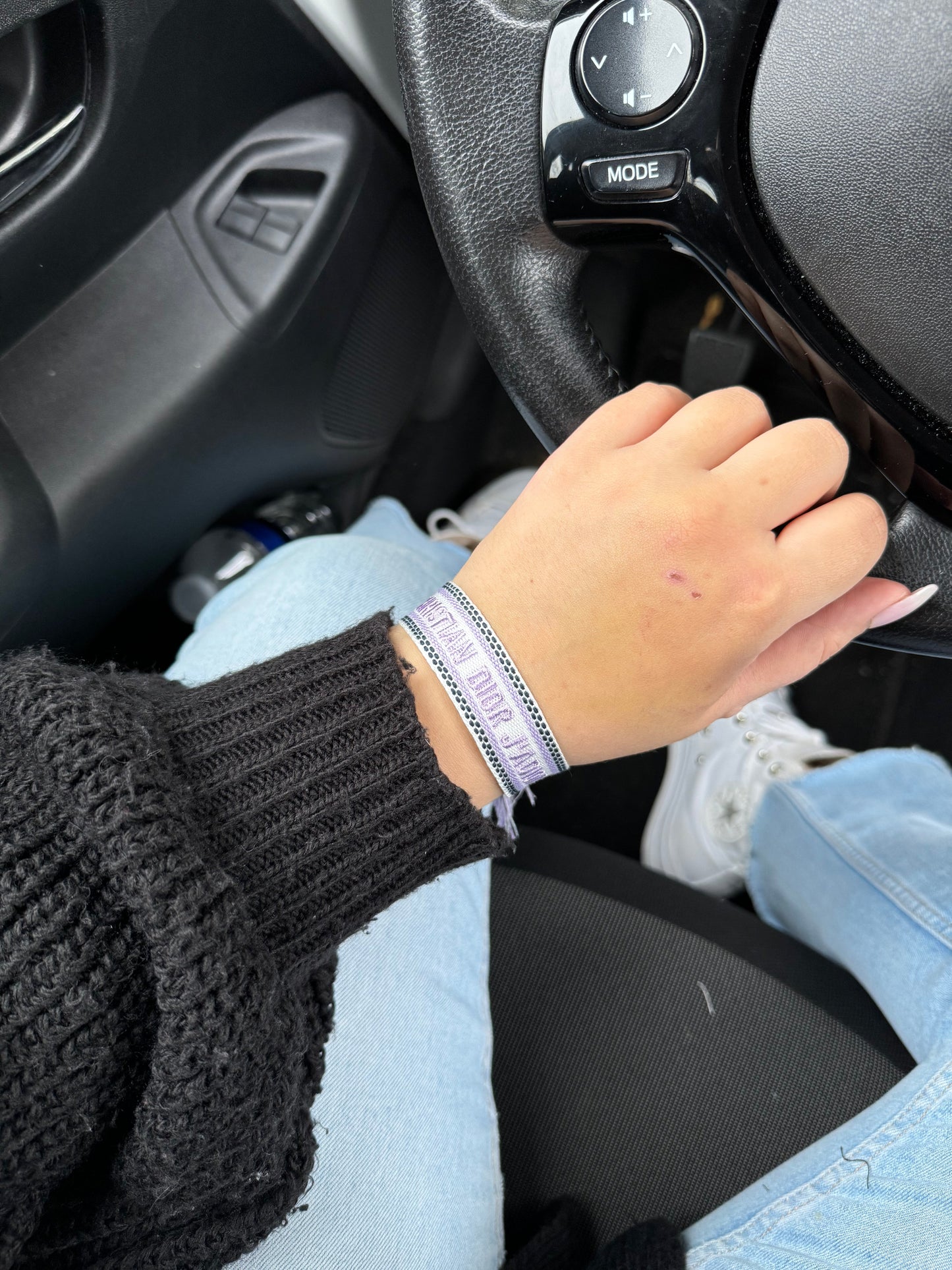 CD Bracelet - Stitchy Purple