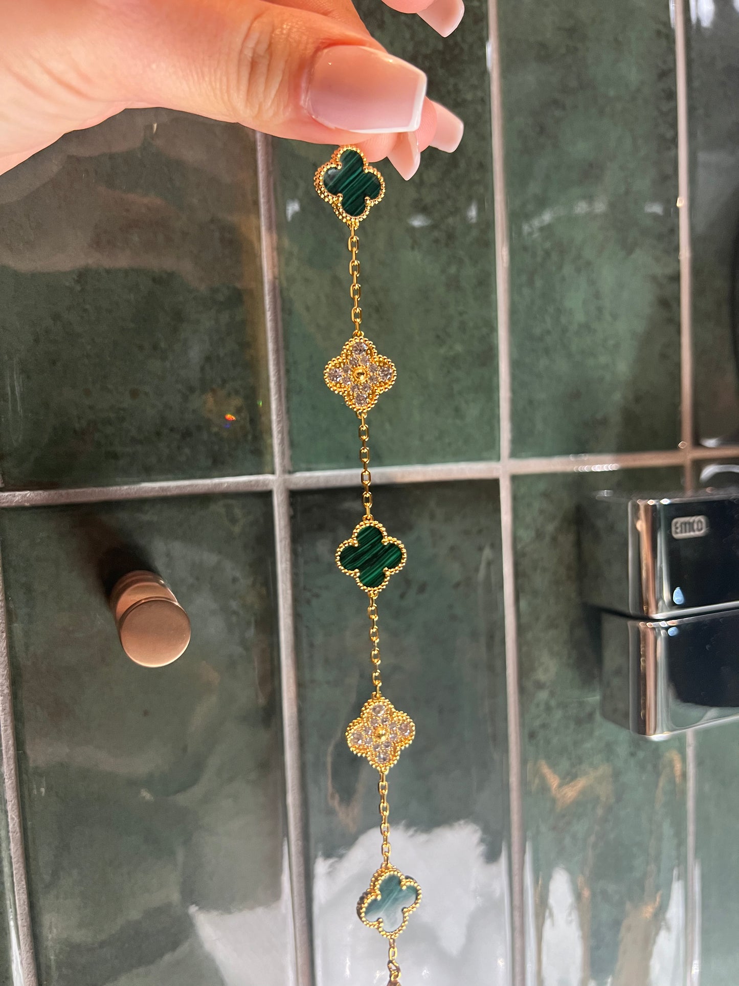 Lucky Clover Premium - Emerald Sparkly