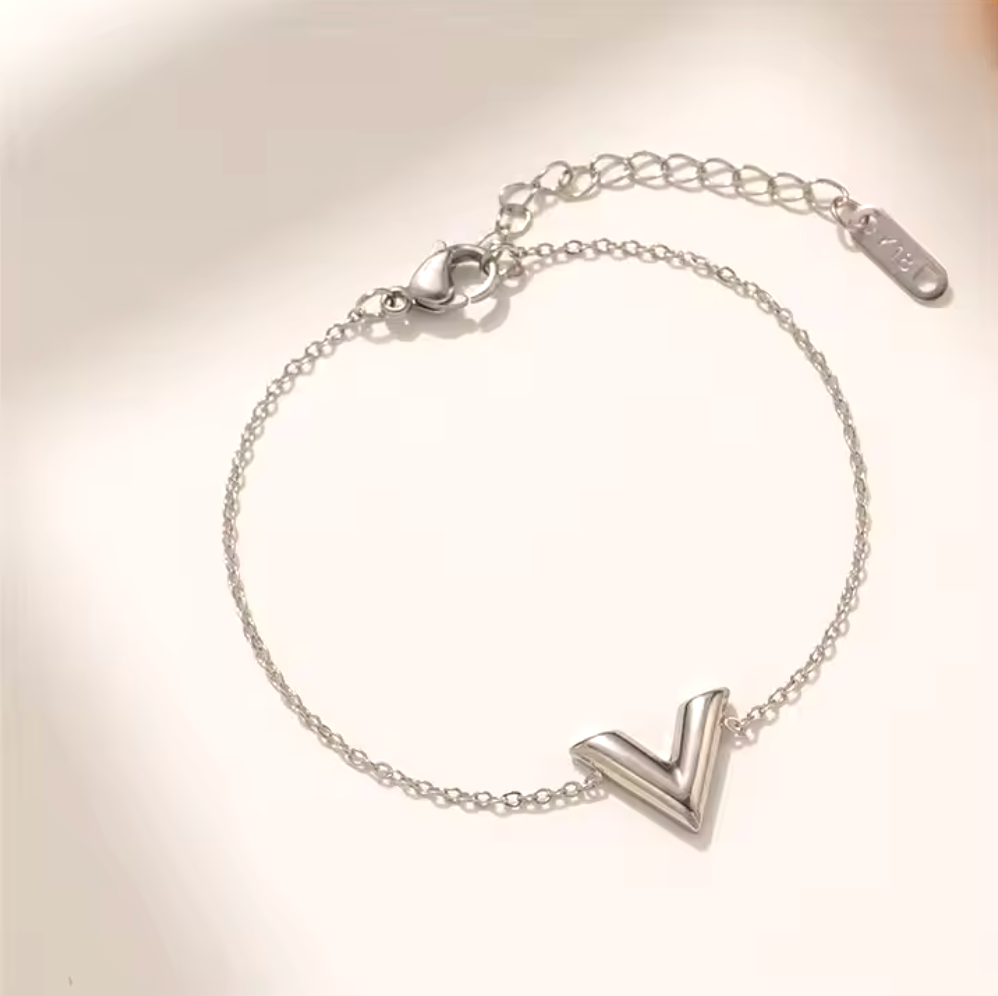 V Bracelet - Silver