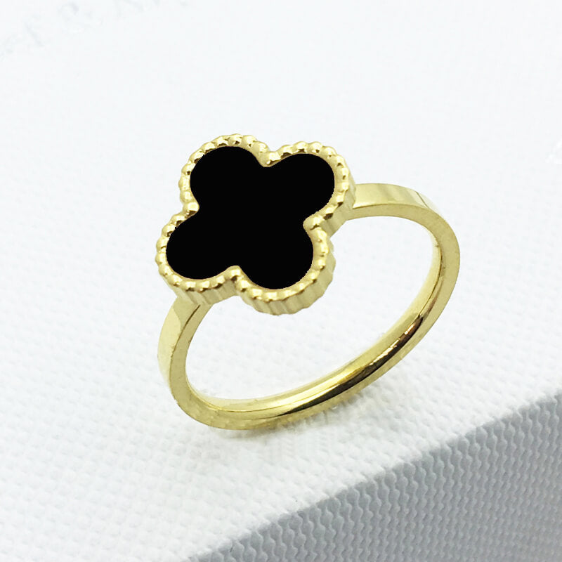 Black Lucky Ring Deluxe