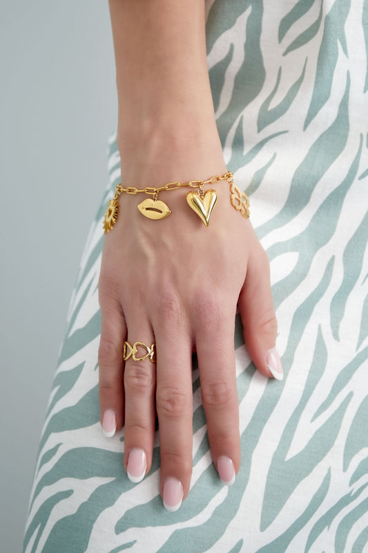 Charm Heart Bracelet
