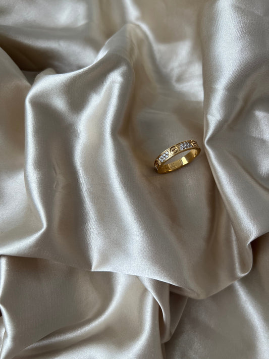 Screw Ring Diamonds - Gold