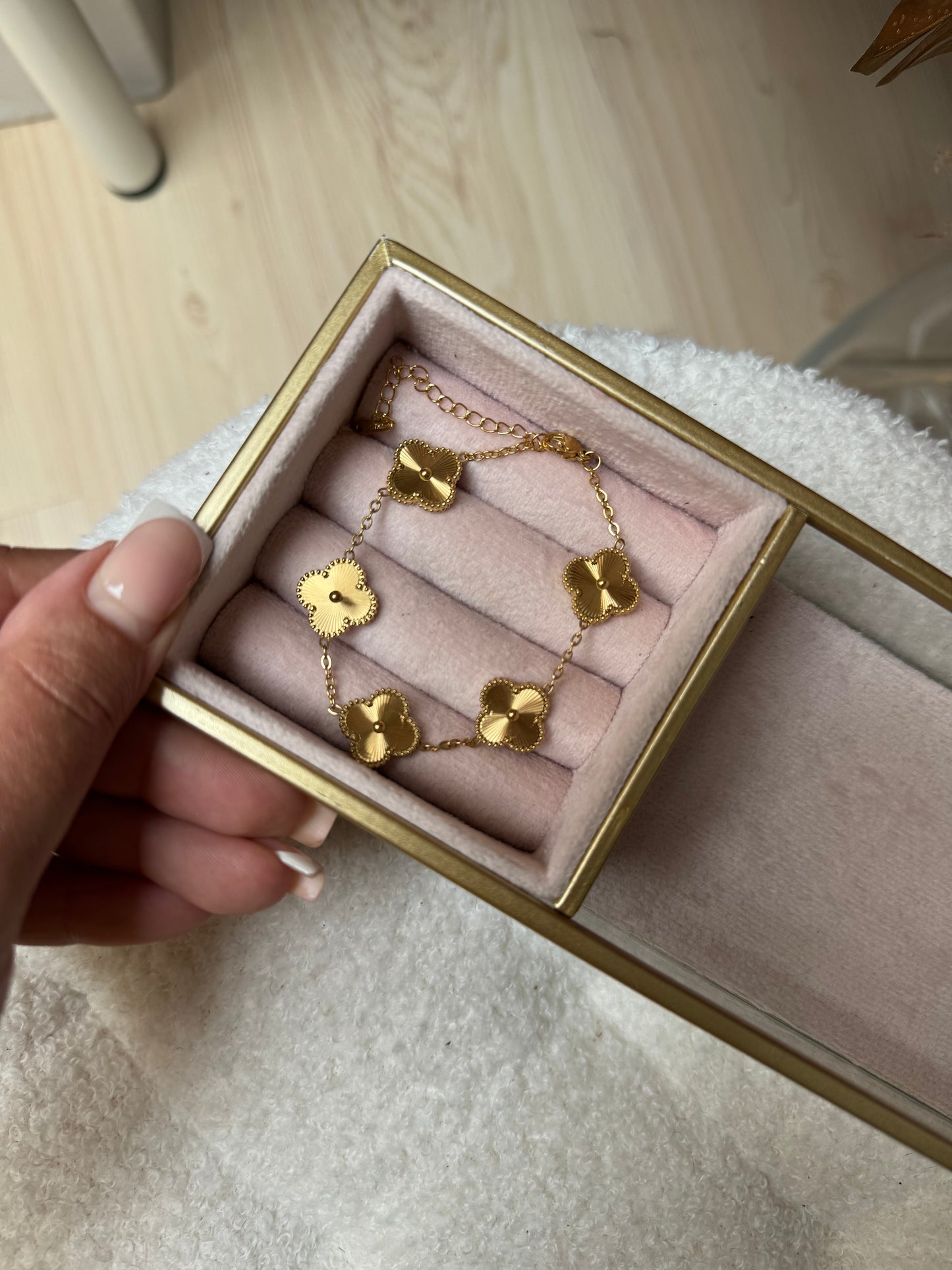 Lucky Clover Premium - Gold