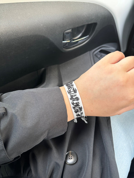 CD bracelet - White Black Hearts