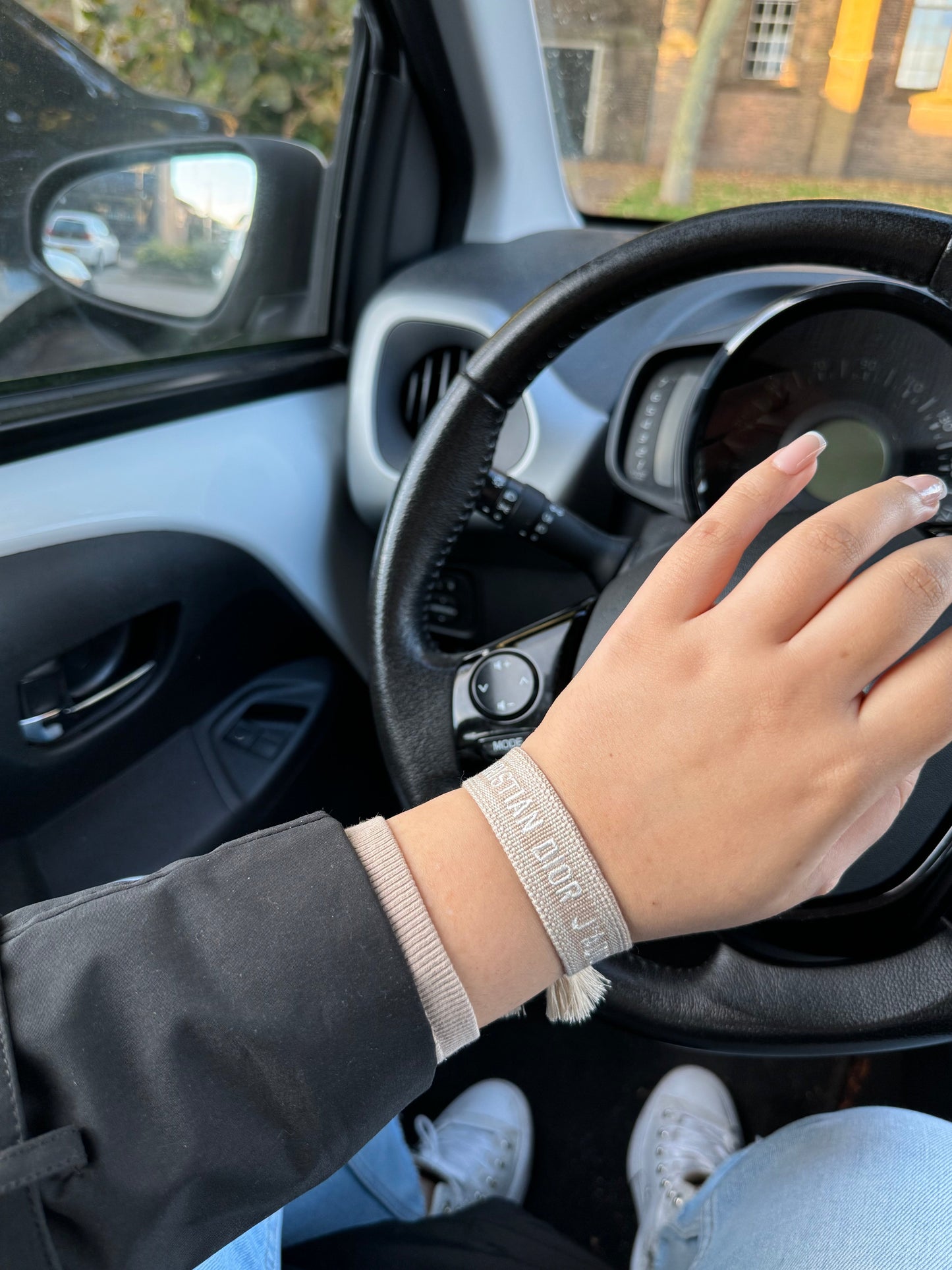 CD bracelet - Classic Beige