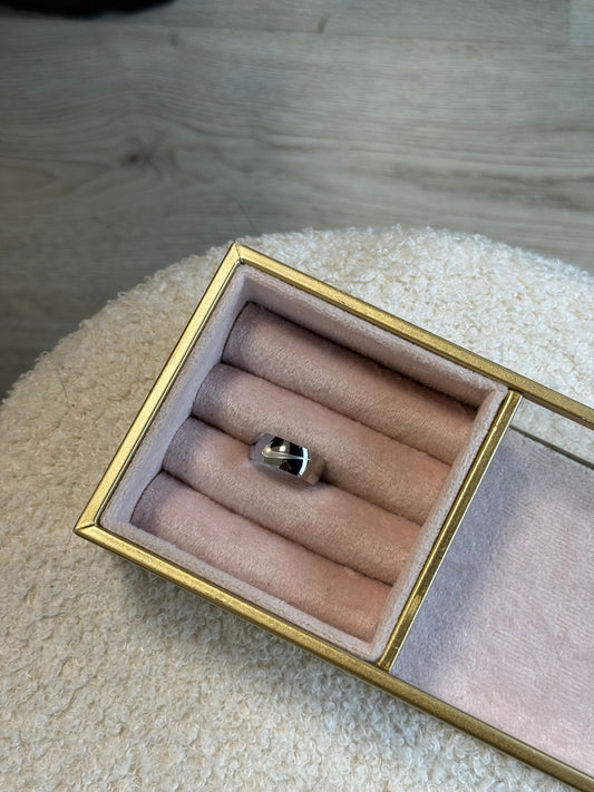 Swooshy Ring Silver - It Girl