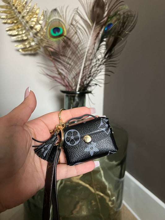 Airpods Pro Key Chain - Black
